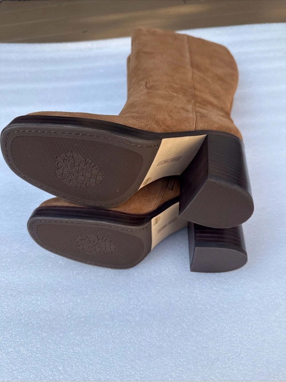 Vince Camuto Women's Gibi Stacked Heel Boots Burnt Sugar New - Picture 4 of 8
